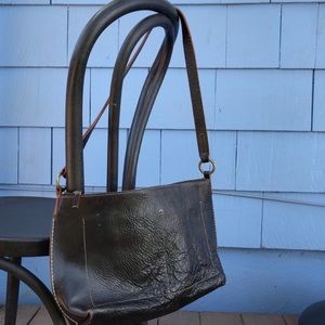 Ellington black leather shoulder bag